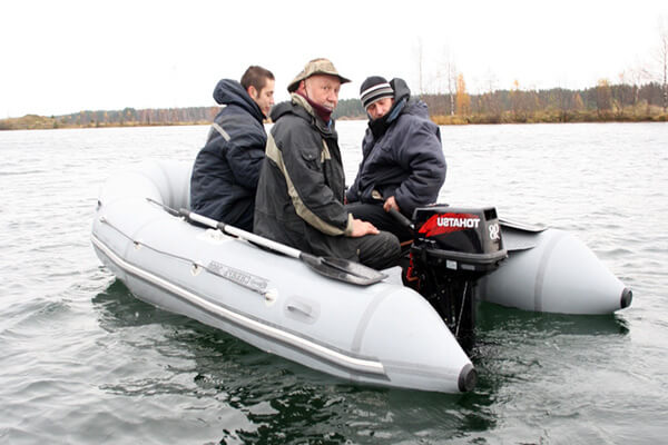 моторная лодка сибирь-3800