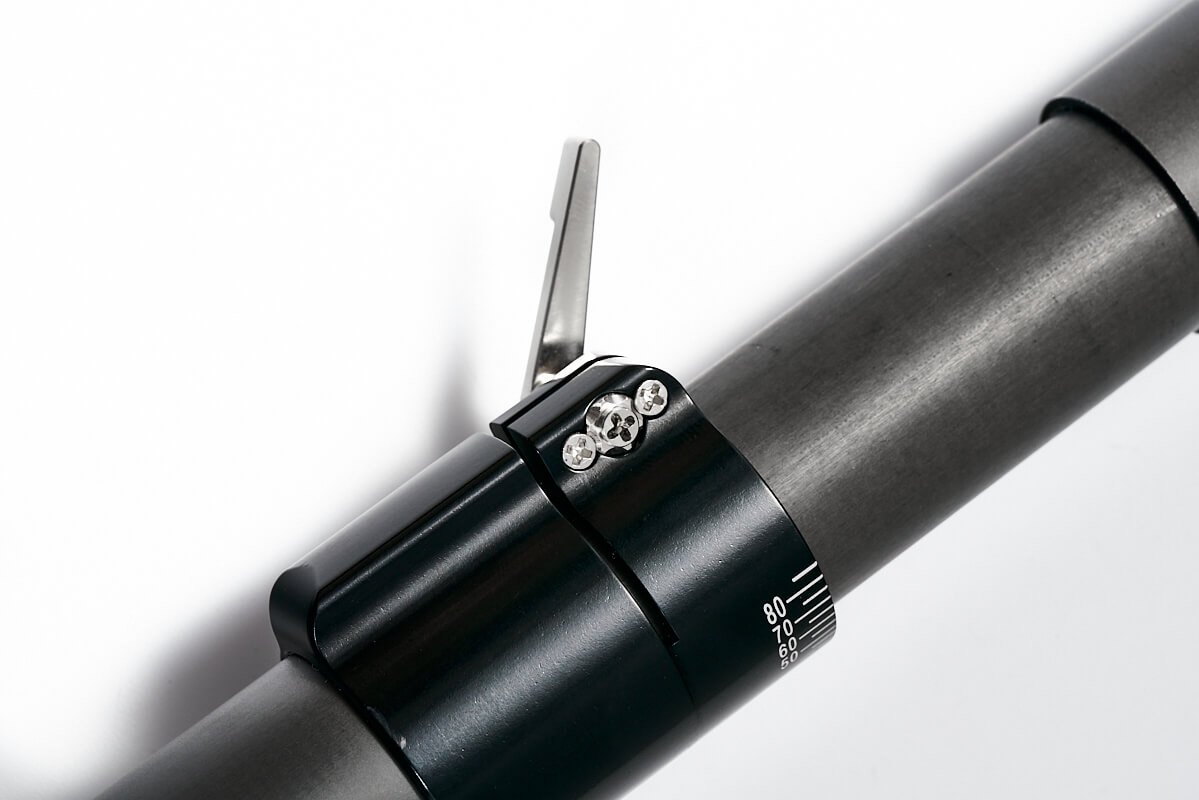 ВЕСЛО КАРБОНОВОЕ С ЗАМКАМИ RS CARBON PLUS ЧЕТЫРЕХСЕКЦИОННОЕ