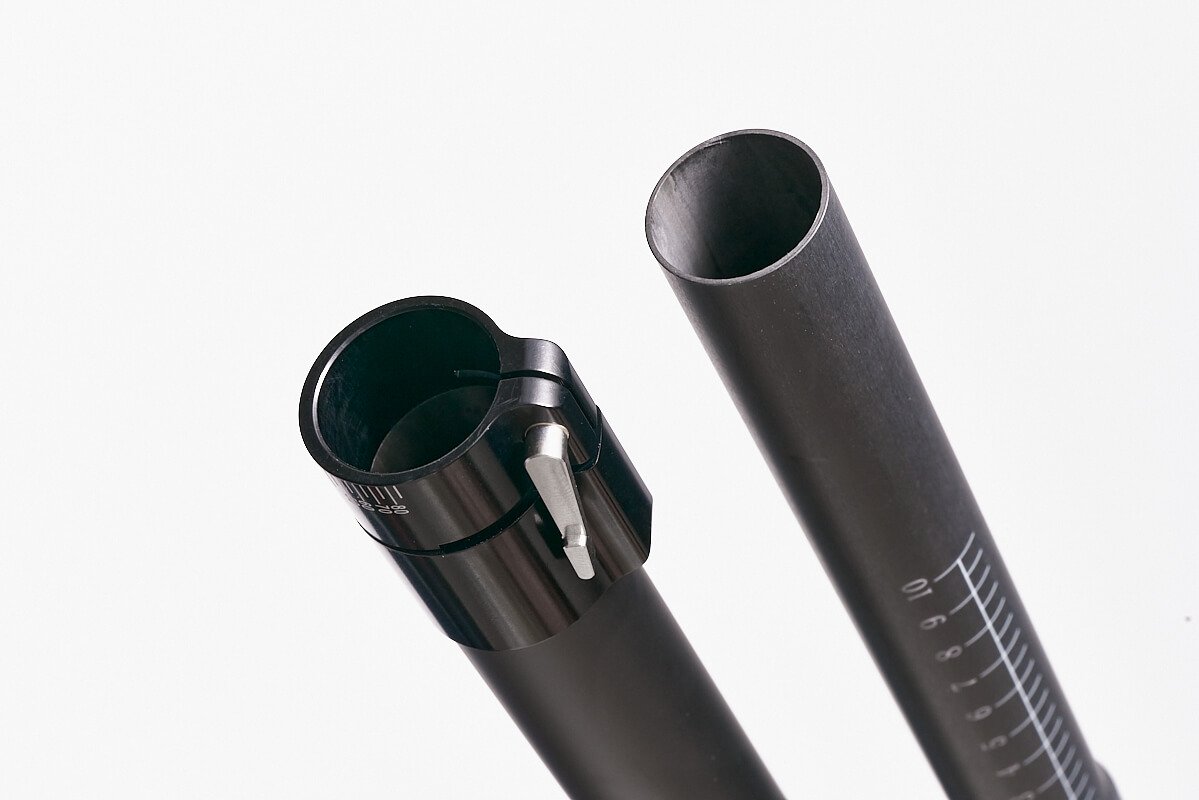 ВЕСЛО КАРБОНОВОЕ С ЗАМКАМИ RS CARBON PLUS ЧЕТЫРЕХСЕКЦИОННОЕ